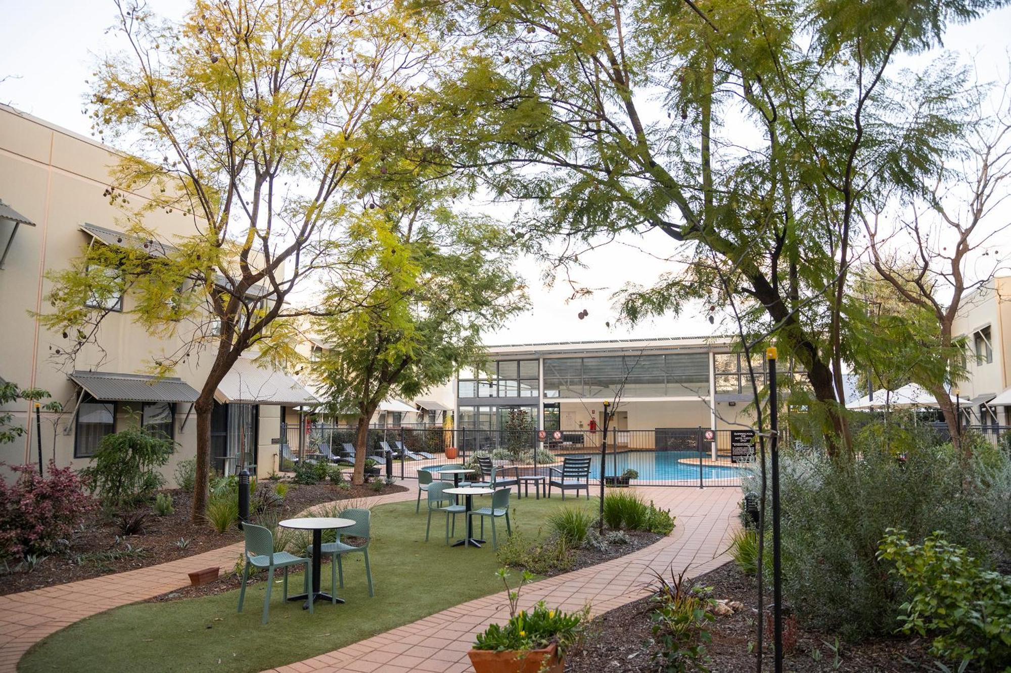 Hotel Rydges Kalgoorlie Exterior foto