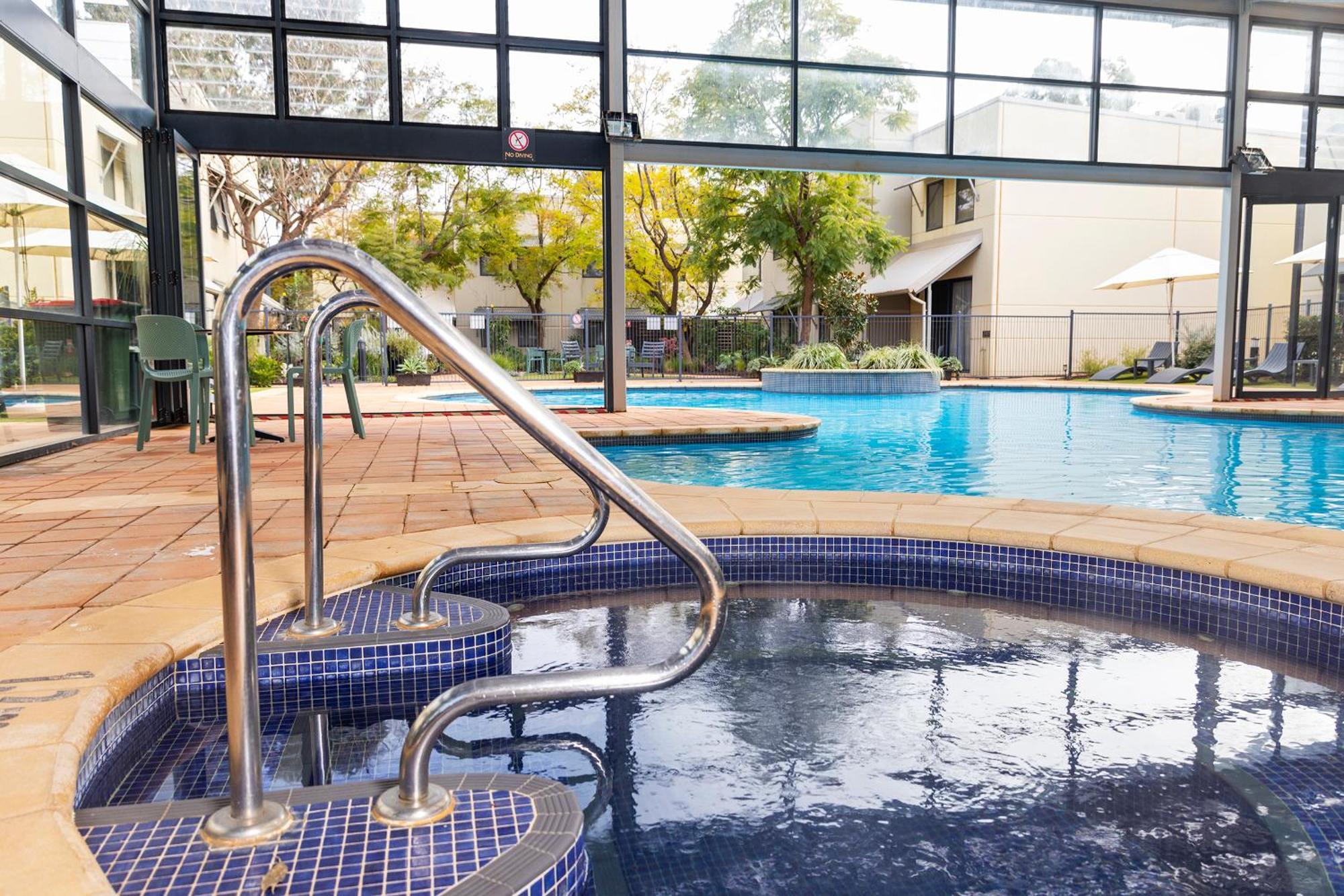 Hotel Rydges Kalgoorlie Exterior foto